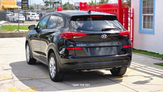 2021 Hyundai Tucson SE