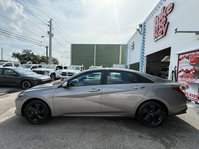 2023 Hyundai Elantra Hybrid Blue