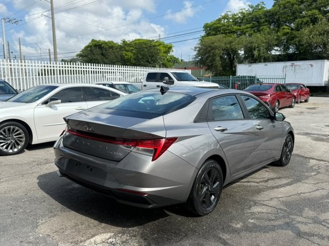 2023 Hyundai Elantra Hybrid Blue