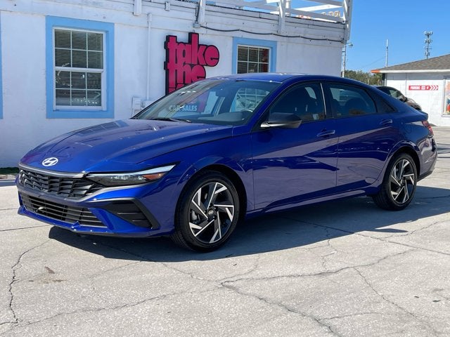 2025 Hyundai Elantra SEL Sport