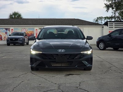 2024 Hyundai Elantra SEL