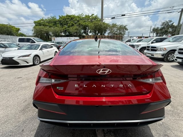 2024 Hyundai Elantra SEL