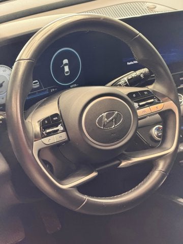 2022 Hyundai Elantra Limited