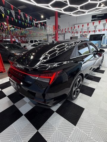 2022 Hyundai Elantra Limited