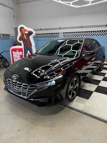 2022 Hyundai Elantra Limited