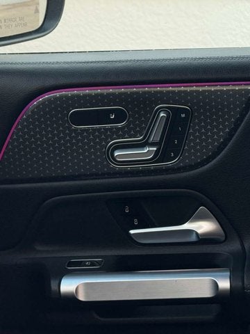 2024 Mercedes-Benz GLB GLB 250