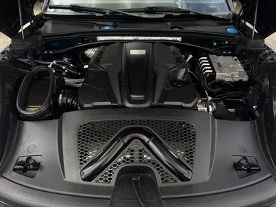 2020 Porsche Macan S