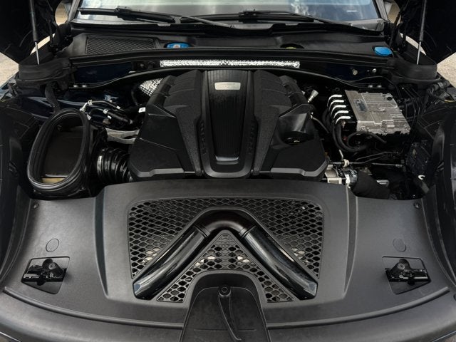 2020 Porsche Macan S