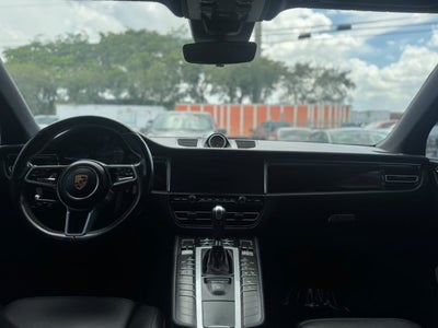 2020 Porsche Macan S